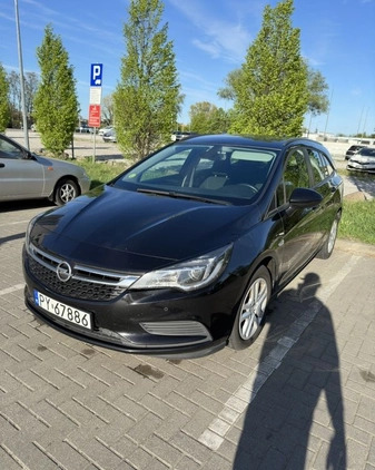 Opel Astra cena 29500 przebieg: 170000, rok produkcji 2017 z Poznań małe 407